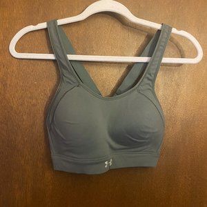 Under Armour Cross Back Strap Sports Bra
